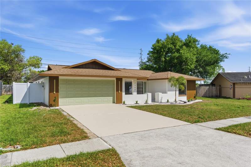 3 bedroom Single Family Residence at 2309 PIN OAK LANE, SHADY OAK FARMS, CLEARWATER — photo 5
