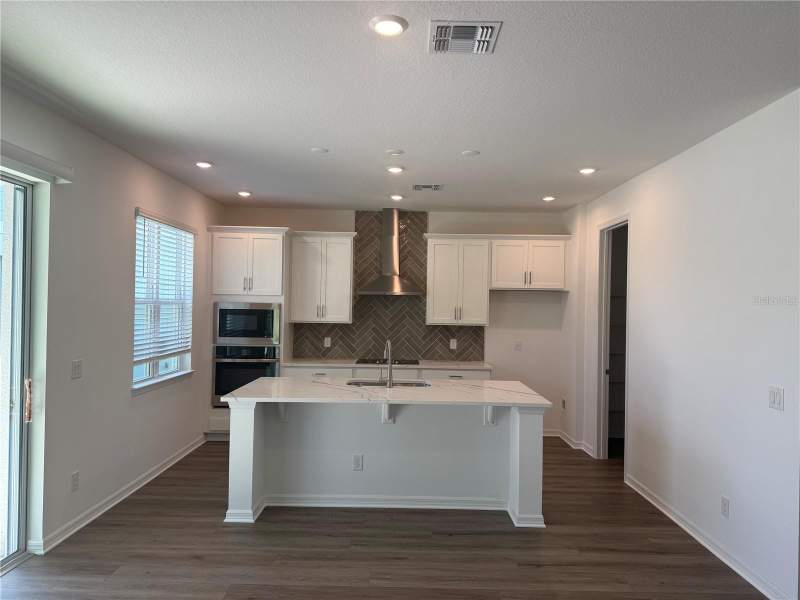 4 bedroom Single Family Residence at 2692 Cavanaugh Drive, Harrell Oaks, Orlando — photo 2