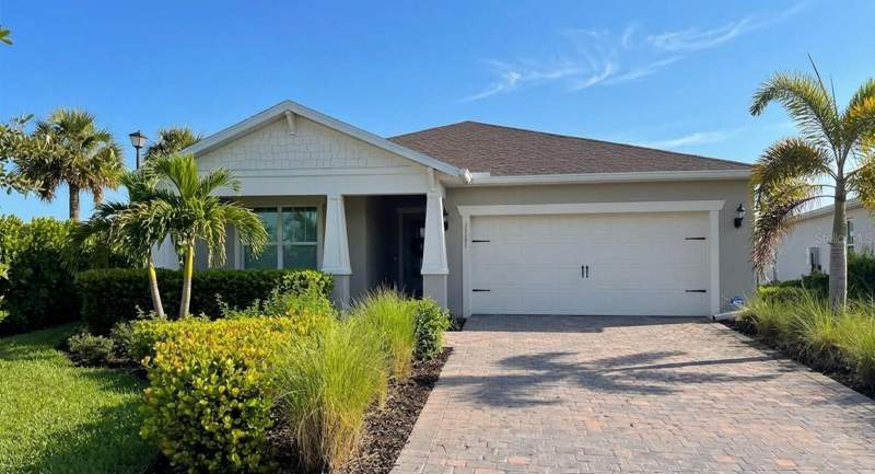16005 SHORELINE DRIVE home for sale in Babcock Ranch