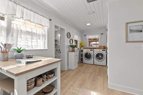 550 80th Avenue, St Pete Beach FL - photo 10 of 33