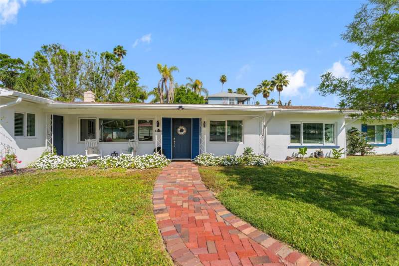3 bedroom Single Family Residence at 1794 SANTA BARBARA DRIVE, DUNEDIN ISLES 1, DUNEDIN — photo 2