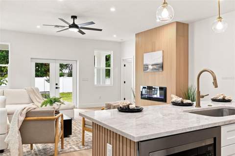 3008 E Osborne Avenue, Tampa FL - photo 8 of 25