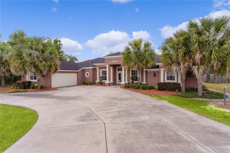 3 bedroom Single Family Residence at 10710 SW 49th Avenue, Kingsland Country Estate, Ocala — photo 2