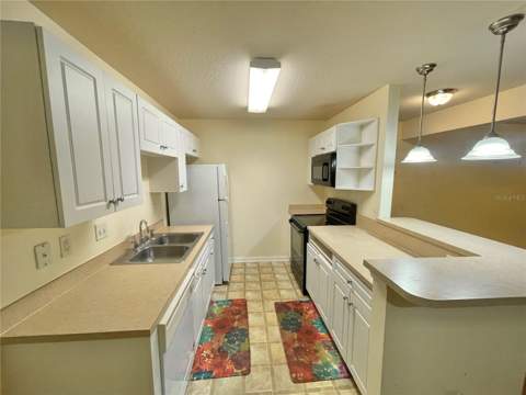 145 N Pearl Lake Causeway #112, Altamonte Springs FL - photo 18 of 43