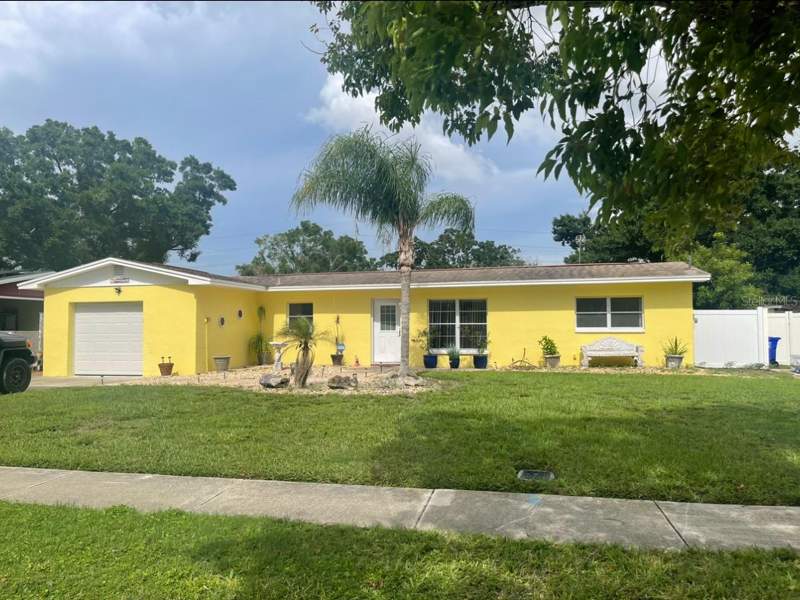 331 SHORE DRIVE home for sale in Oldsmar Country Club Estates