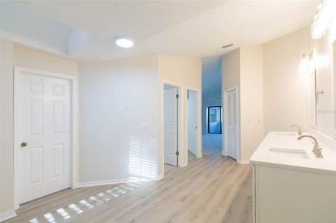 937 Bunker View Drive, Apollo Beach FL - photo 17 of 73