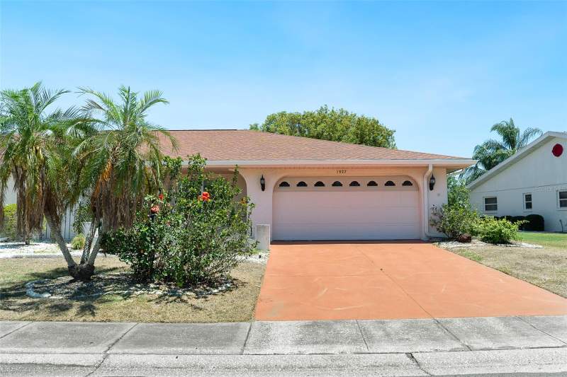 2 bedroom Single Family Residence at 1027 Bluewater Drive, Sun City Center Unit 45, Sun City Center — photo 5