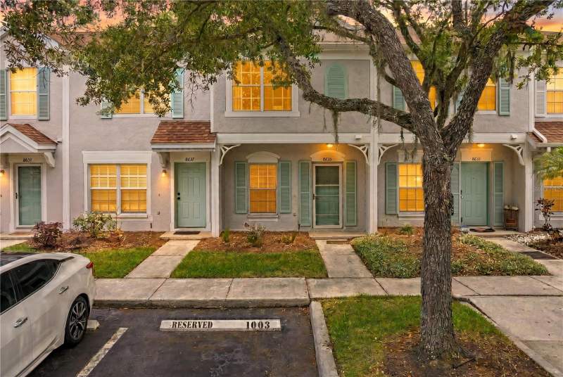 8635 HUNTERS KEY CIRCLE home for sale in Hunters Key Townhomes At Nort