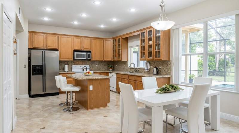 5 bedroom Single Family Residence at 7866 Bardmoor Hill Circle, Metrowest Sec 07, Orlando — photo 4