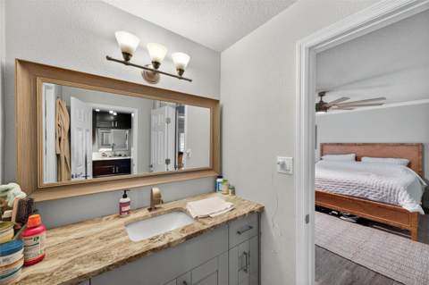 4924 Beach Drive #F, St Petersburg FL - photo 19 of 45