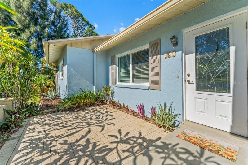 2 bedroom Single Family Residence at 424 Carmel Road, South Venice, Venice — photo 4