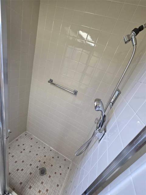 10641 Tonapa Loop, Port Richey FL - photo 14 of 25