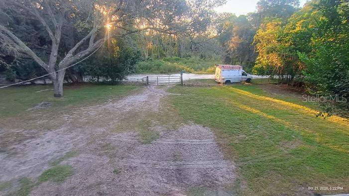 3 bedroom Single Family Residence at 40400 Sunset Drive, Pine Lakes South, Eustis — photo 3