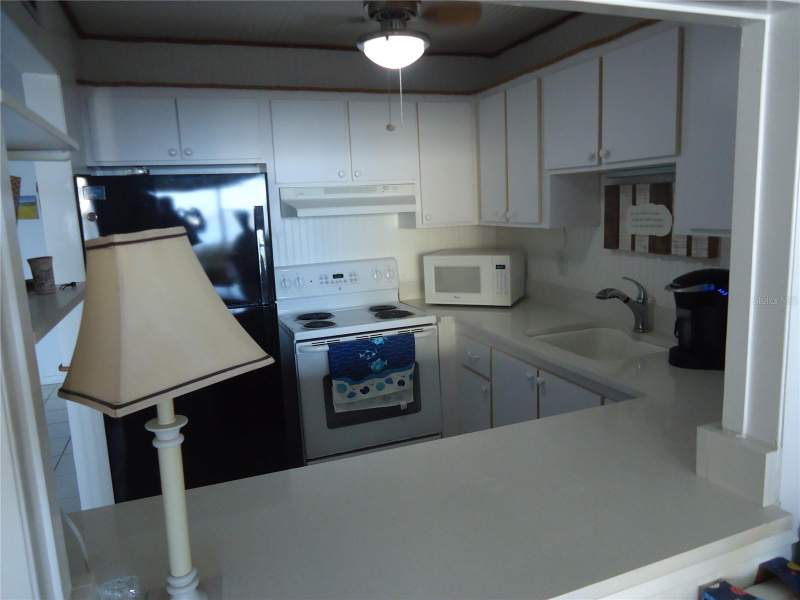 1 bedroom Condominium at 4550 Cove Circle #605, Washington Towers The Condo, St Petersburg — photo 3