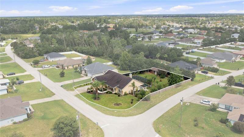 4 bedroom Single Family Residence at 4505 SW 106th Place, Ocala Waterway Estate, Ocala — photo 5