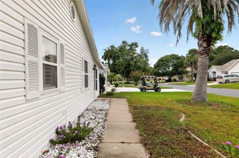 1124 Del Toro Drive, Lady Lake FL - photo 8 of 58