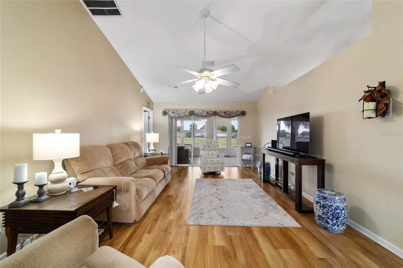 3 bedroom Single Family Residence at 5245 NW 21st Loop, Ocala Palms Un 03, Ocala — photo 5