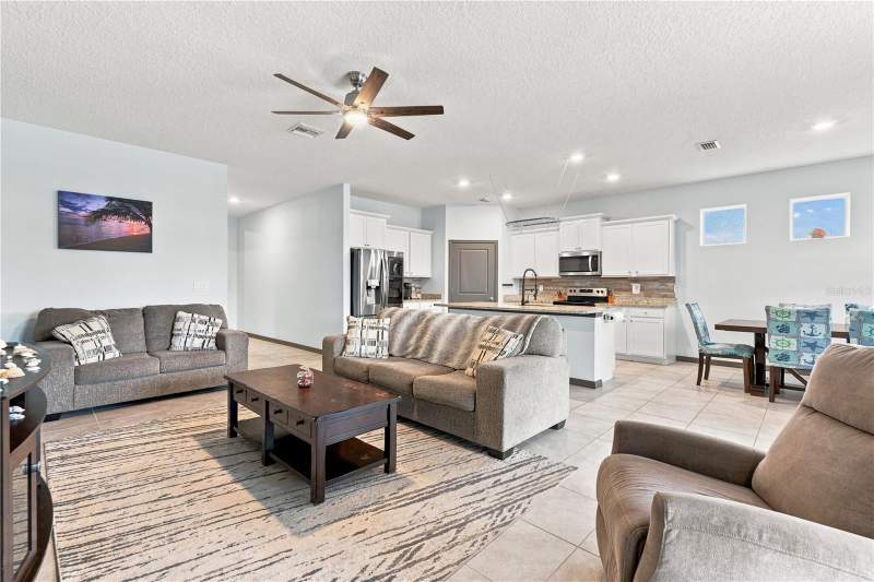 4 bedroom Single Family Residence at 3916 Mossy Limb Court, Willow Walk North, Palmetto — photo 5