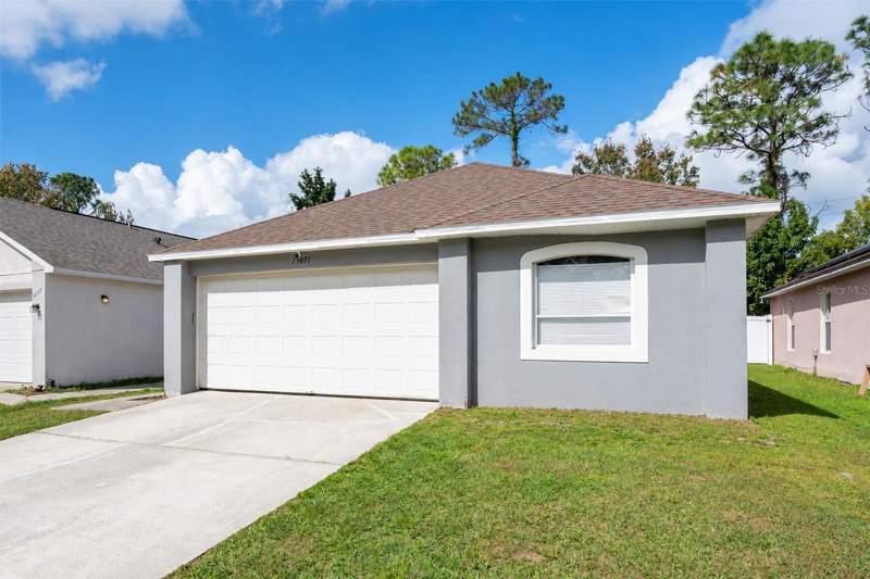 13071 ODYSSEY LAKE WAY home for sale in Lake Pickett Manor Homes for Sale: Median $330K