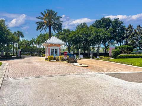 4784 Beach Drive #B, St Petersburg FL - photo 16 of 40