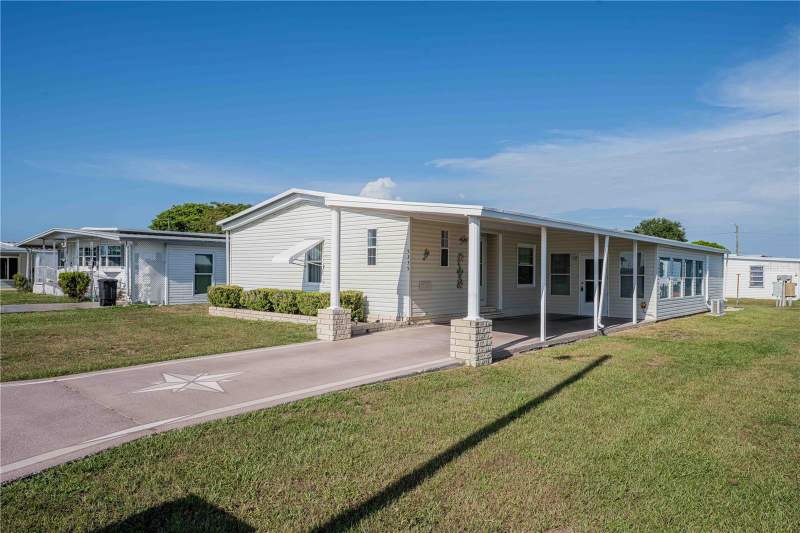 5335 POWHATTAN STREET home for sale in Lake Betmar Estates