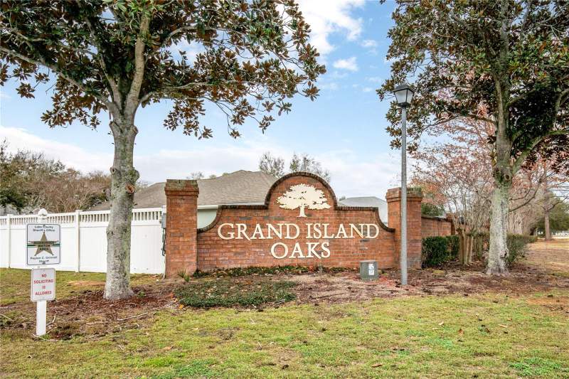 4 bedroom Single Family Residence at 36452 Grand Island Oaks Circle, Grand Island Oaks Ph 02, Grand Island — photo 2