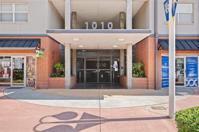 1010 Central Condo