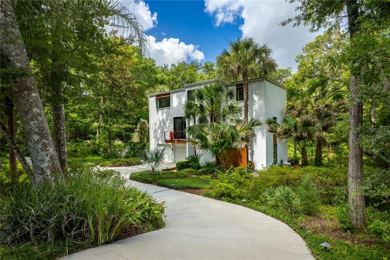 4 bedroom Single Family Residence at 2012 NW 24th Street, Maple Hill, Gainesville — photo 2