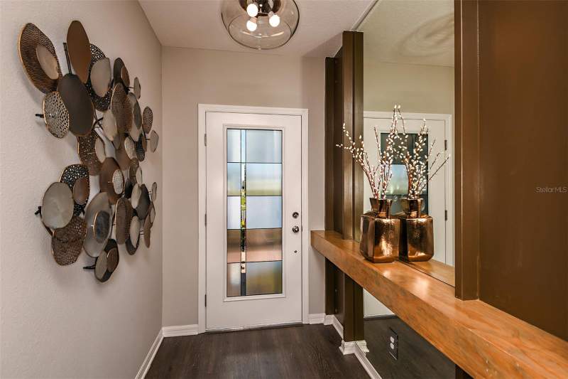 4 bedroom Single Family Residence at 591 Darshire Avenue, Lake Lincoln Sub, Eustis — photo 2