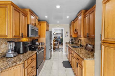 531 Boca Ciega Point Boulevard #531, St Petersburg FL - photo 13 of 68