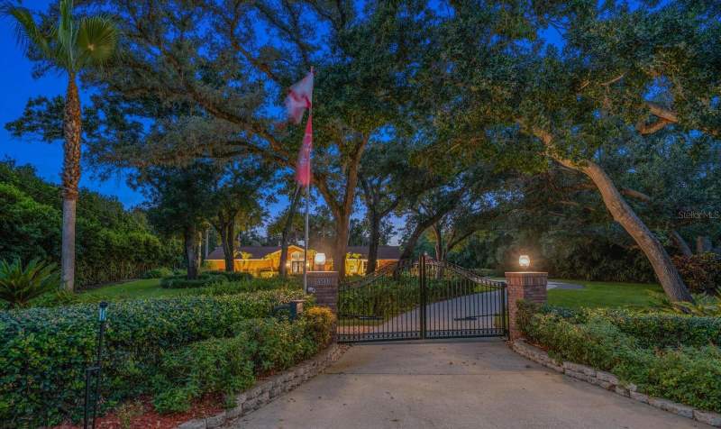 3 bedroom Single Family Residence at 4141 Winding Willow Drive, Palm Harbor, Palm Harbor — photo 4