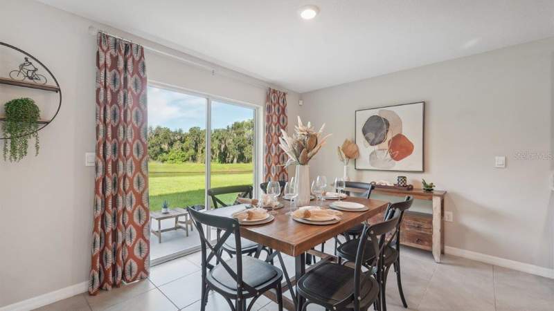 5 bedroom Single Family Residence at 7662 Wheat Stone Drive, Zephyr Lakes, Zephyrhills — photo 5