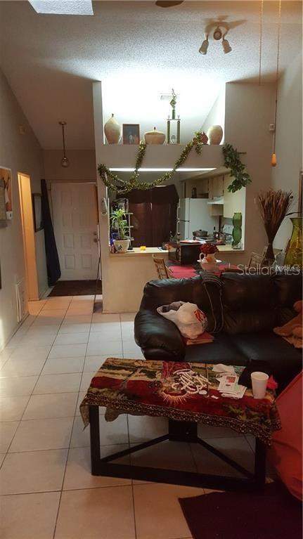 2 bedroom Single Family Residence at 2806 SHINING WILLOW TERRACE, THE WILLOWS FIRST ADD, ORLANDO — photo 3