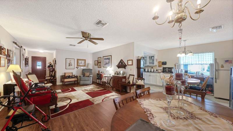 2 bedroom Single Family Residence at 3802 Chinaberry Road, River Isles, Bradenton — photo 3