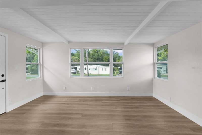 2 bedroom Mobile Home at 205 Palo Verde Drive, Hawthorne At Leesburg A Coop, Leesburg — photo 2