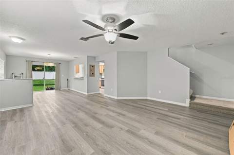 37640 Aaralyn Road, Zephyrhills FL - photo 7 of 29