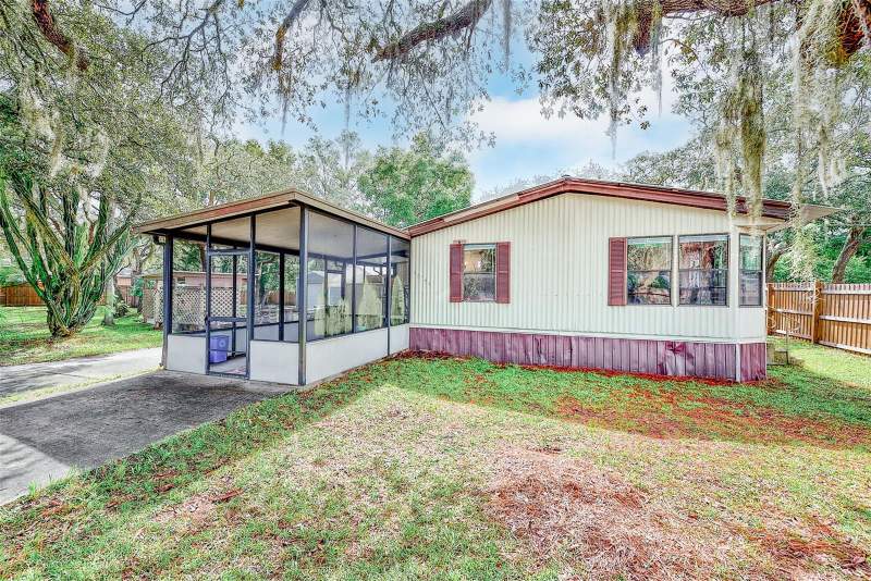 2 bedroom Manufactured Home at 11704 DOAKS STREET, MOON LAKE ESTATES, NEW PORT RICHEY — photo 1