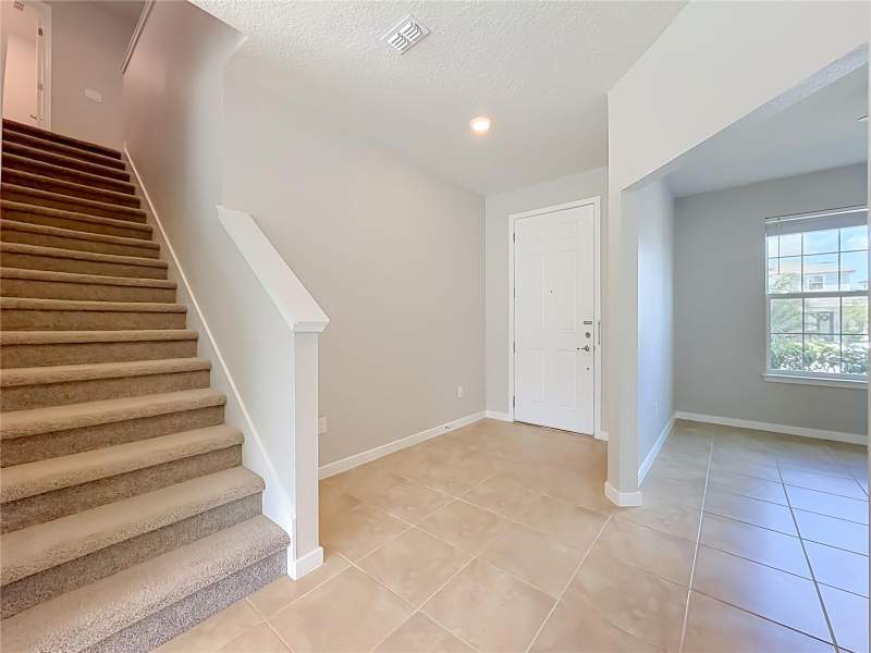 4 bedroom Single Family Residence at 5729 Wooden Pine Drive, Pinewood Reserve Ph 1, Orlando — photo 5