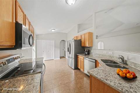 2212 Nicollett Way, Leesburg FL - photo 13 of 31