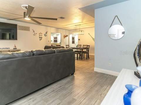 5151 Duhme Road, St Petersburg FL - photo 8 of 55