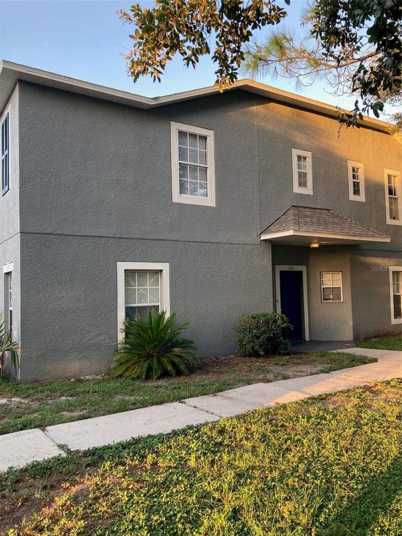 Kings Lake Townhomes