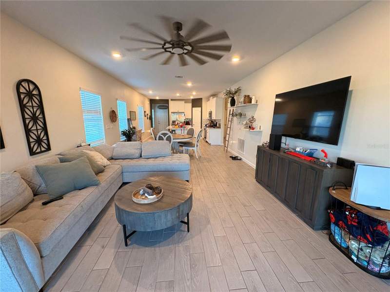 3 bedroom Single Family Residence at 1525 NW 44th Court Road, Heath Preserve, Ocala — photo 2