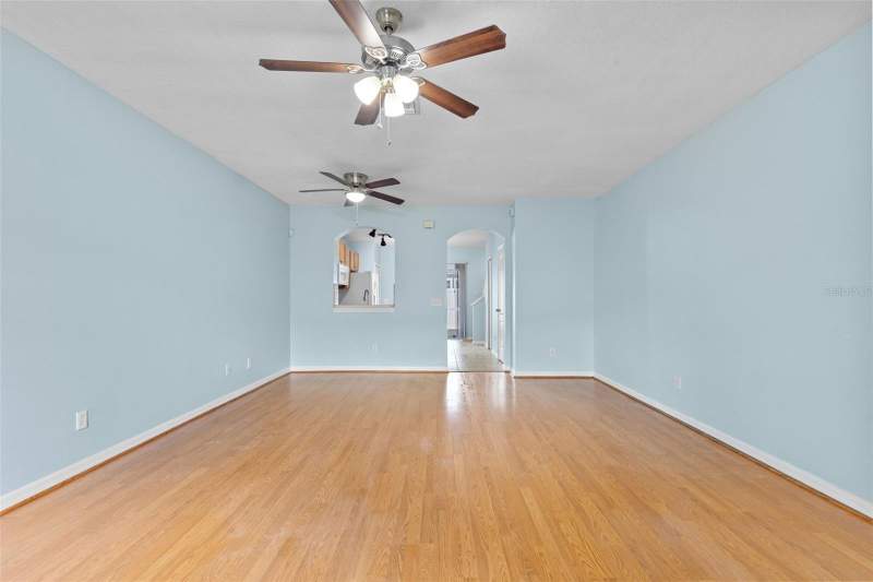 2 bedroom Townhouse at 16221 Swan View Circle, Swan View Twnhms, Odessa — photo 4