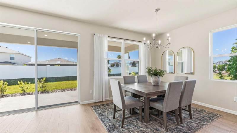 4 bedroom Single Family Residence at 18108 Tavernside Trail, Star Farms At Lakewood Ranch, Lakewood Ranch — photo 5