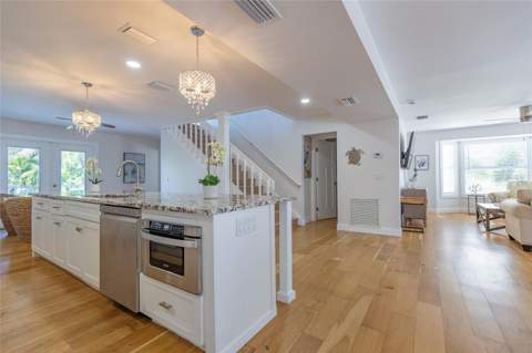 607 S Bay Boulevard, Anna Maria FL - photo 12 of 51