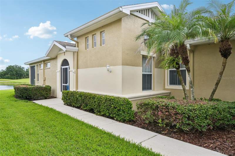 3 bedroom Condominium at 1933 Inverness Greens Drive, Inverness Condo, Sun City Center — photo 2