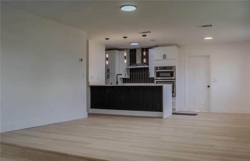 4 bedroom Single Family Residence at 7732 LINARIA DRIVE, EAST ORLANDO SEC 02, ORLANDO — photo 4