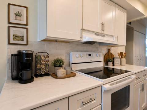 4880 Locust Street #235, St Petersburg FL - photo 11 of 34