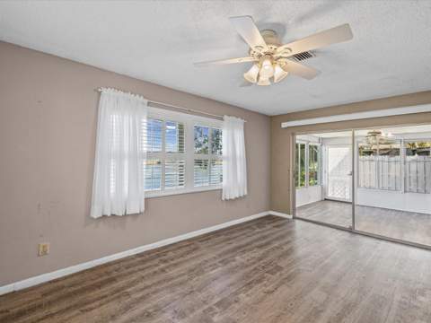 4135 Cotton Tail Drive, New Port Richey FL - photo 17 of 41