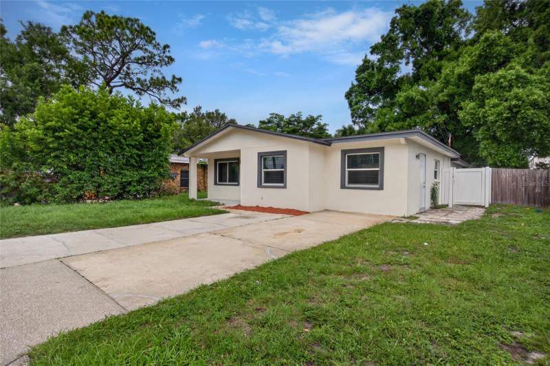 3 bedroom Single Family Residence at 1610 N Lois Avenue, Forest Heights, Tampa — photo 3